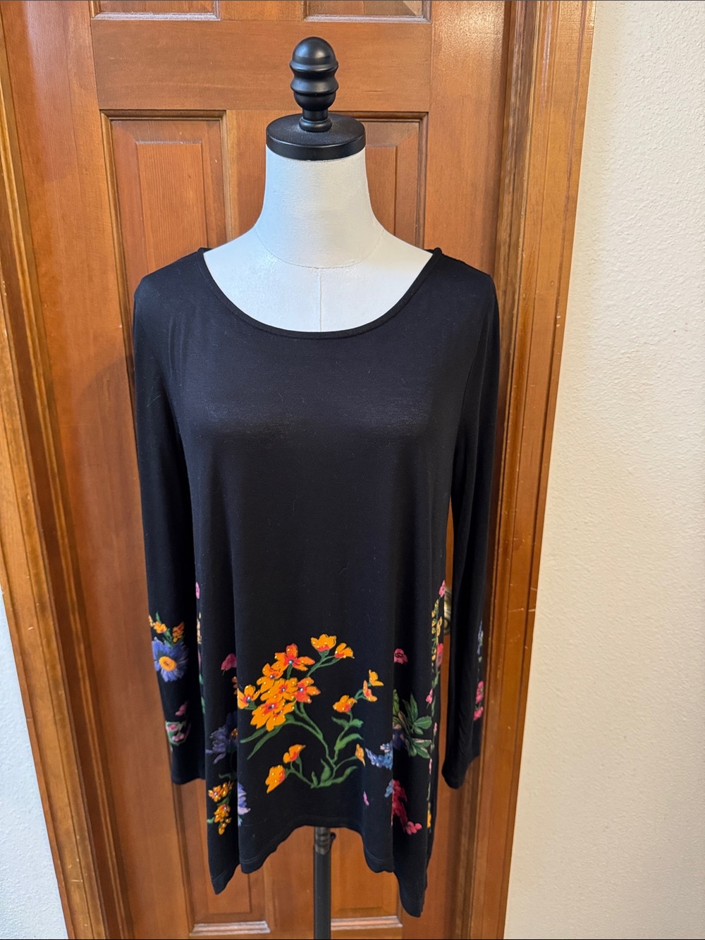 Desigual Black Long-Sleeve Floral Hem Tunic Size L